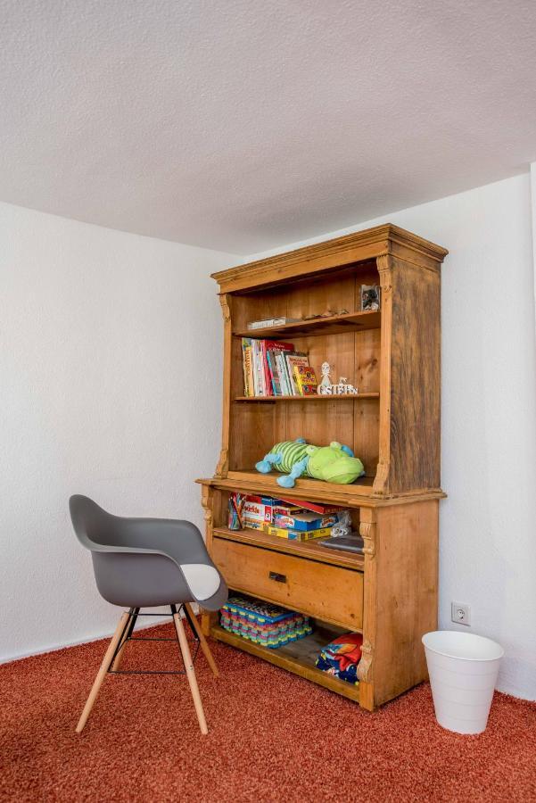Stilvolle Ferienwohnung Am Historischen Nikolaitor Eisenach Luaran gambar