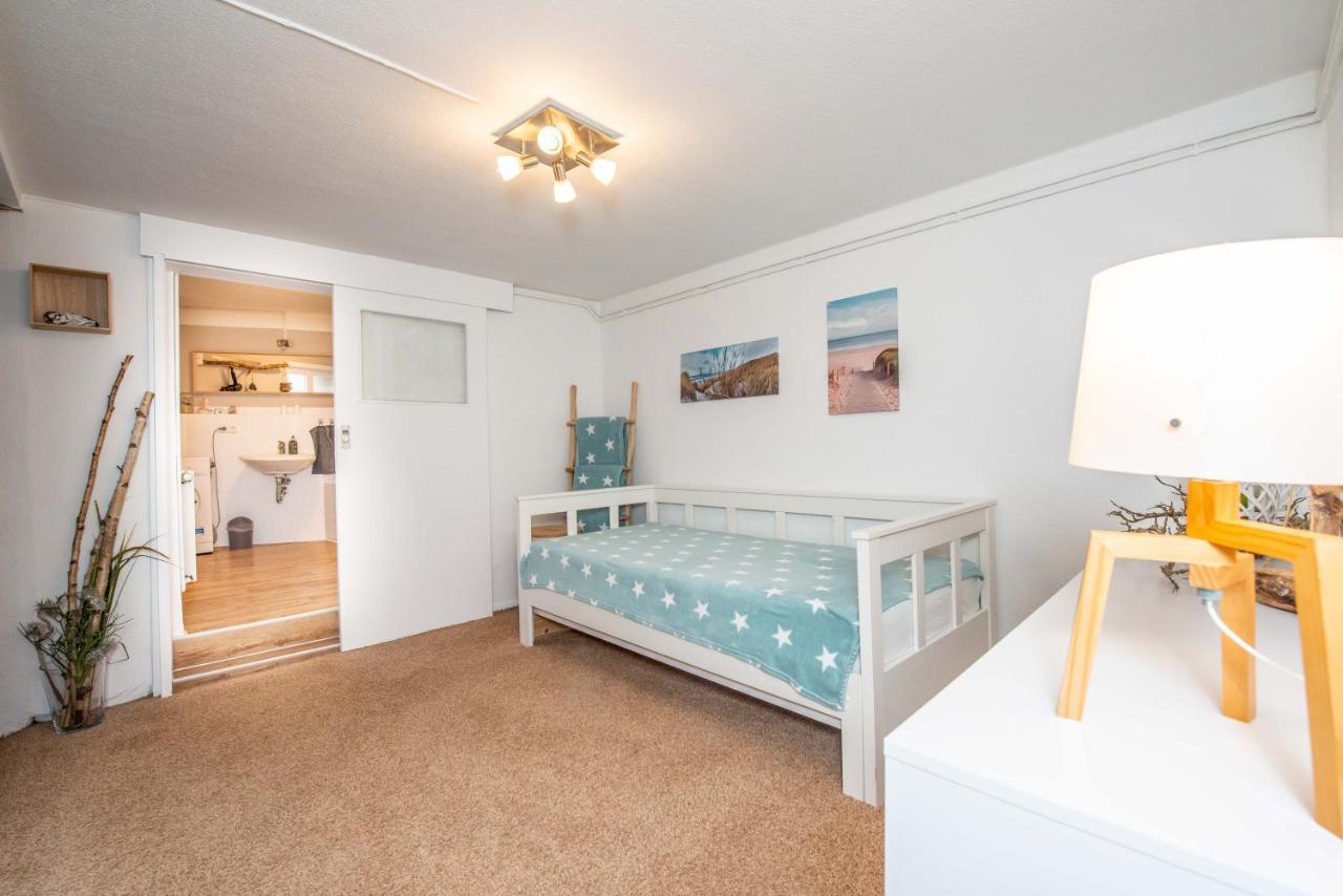 Stilvolle Ferienwohnung Am Historischen Nikolaitor Eisenach Luaran gambar