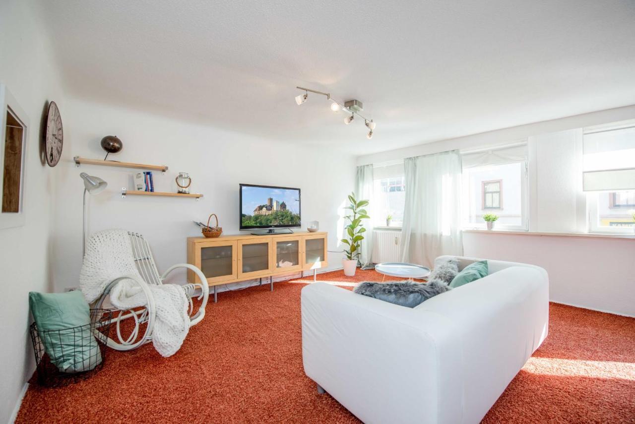 Stilvolle Ferienwohnung Am Historischen Nikolaitor Eisenach Luaran gambar